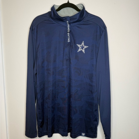 Men's Fanatics Navy Dallas Cowboys Camo Jacquard Quarter-Zip Jacket - Picture 2 of 7